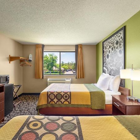 Hotel Super 8 By Wyndham Ankeny/Des Moines Area Exterior foto